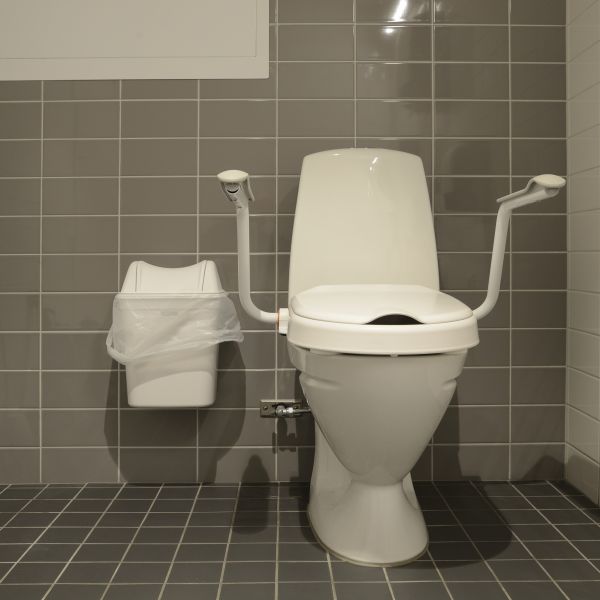 Cost of Commercial Toilet Repair in Buford